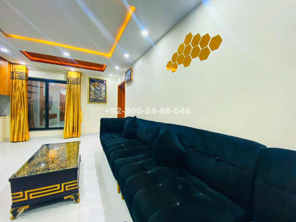 Apartment on Rent in Bahria Town Lahore